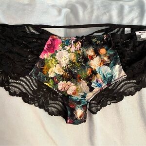 Cacique Black Lace High-Waist Floral Hipster Panty